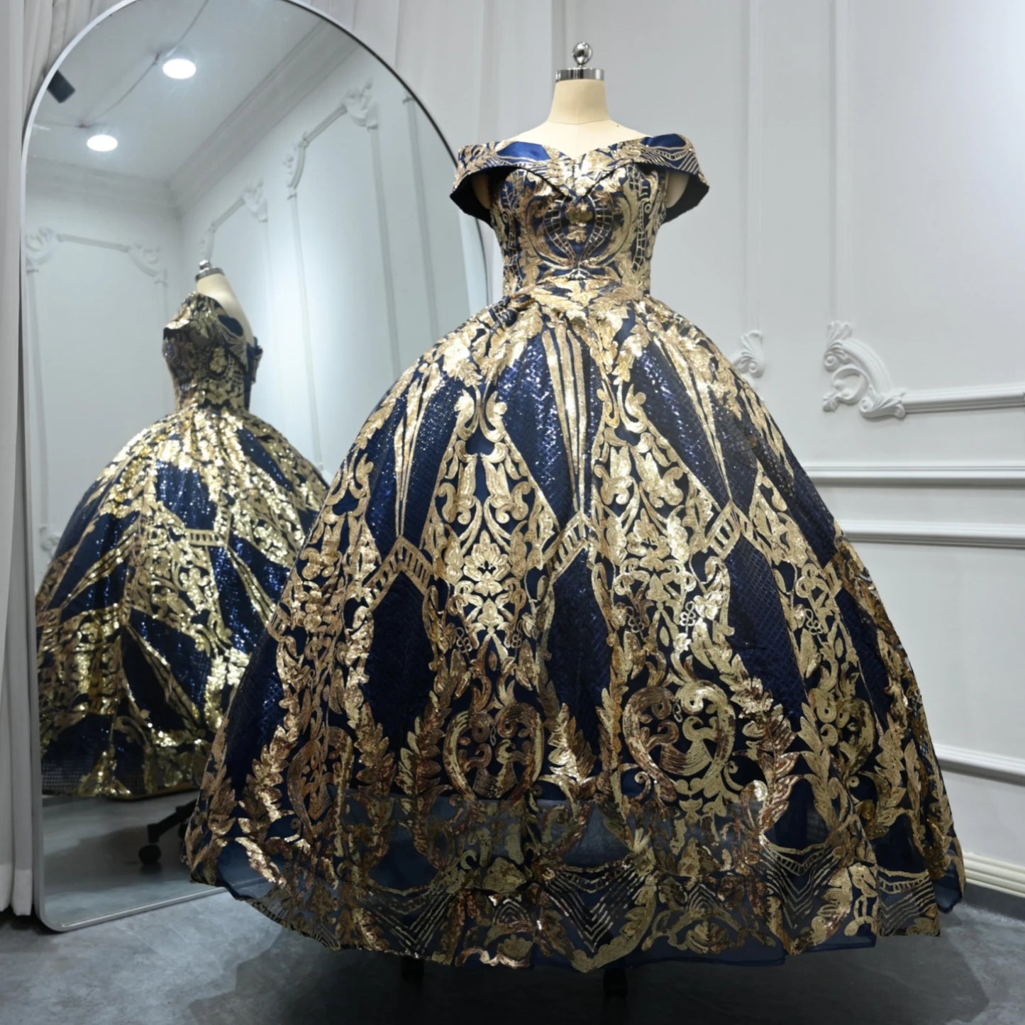 Ashely Alsa Real Picture Quinceanera Dress Cap Sleeve Gold Applique Vestido De 15 Anos Birthday Party Gown Arabic Prom Dresses